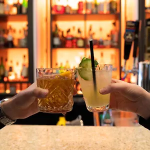 The George Hotell